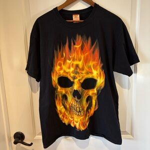 Happy Halloween Skull Flame Graphic Tee Men’s L Black Fire T-Shirt Unisex